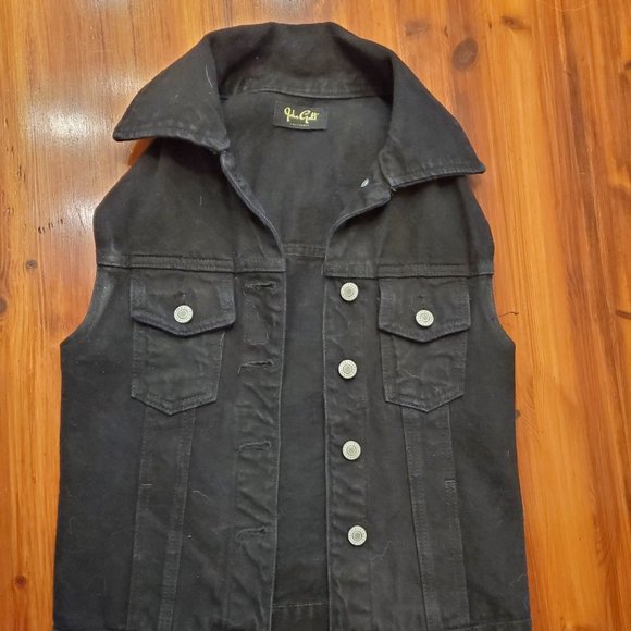 Brandy Melville - Black Denim Vest - Picture 1 of 2